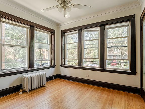 4th image of 4554 N Maplewood Ave #65m3ajm8k
