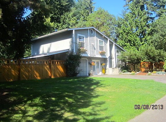 2nd image of 6940 SE Mile Hill Dr