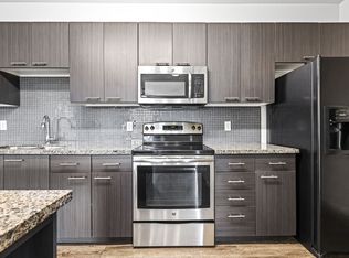 Vive, Chandler, AZ 85286