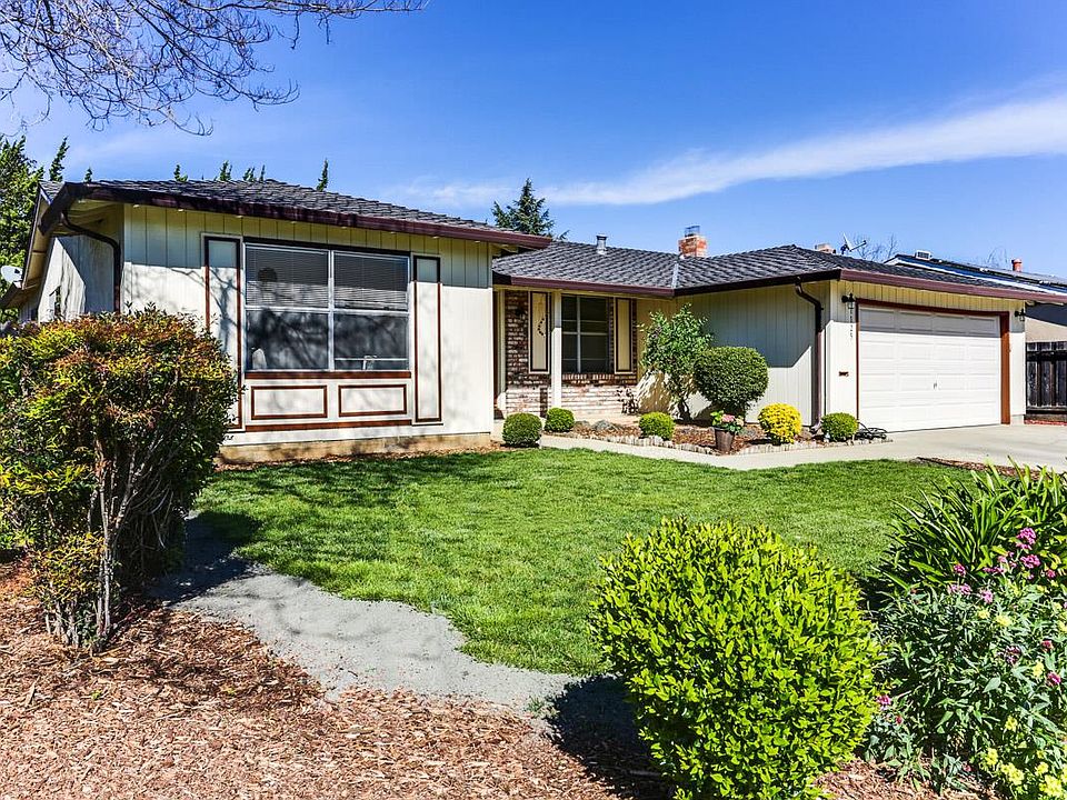 1st image of 1125 Hacienda Dr