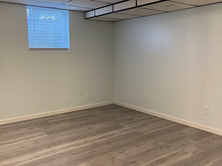 7902 E Nora Ave — Photo 10