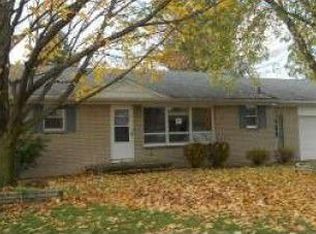 7477 Magnolia Dr, Jenison, MI 49428