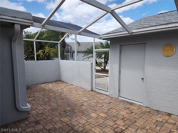 2nd image of 9590 Windsor Club Cir
