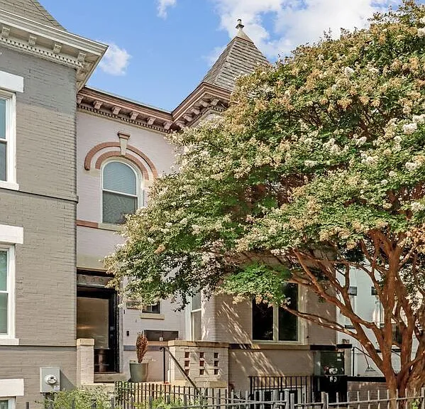 1349 Newton St NW #1 — Photo 34