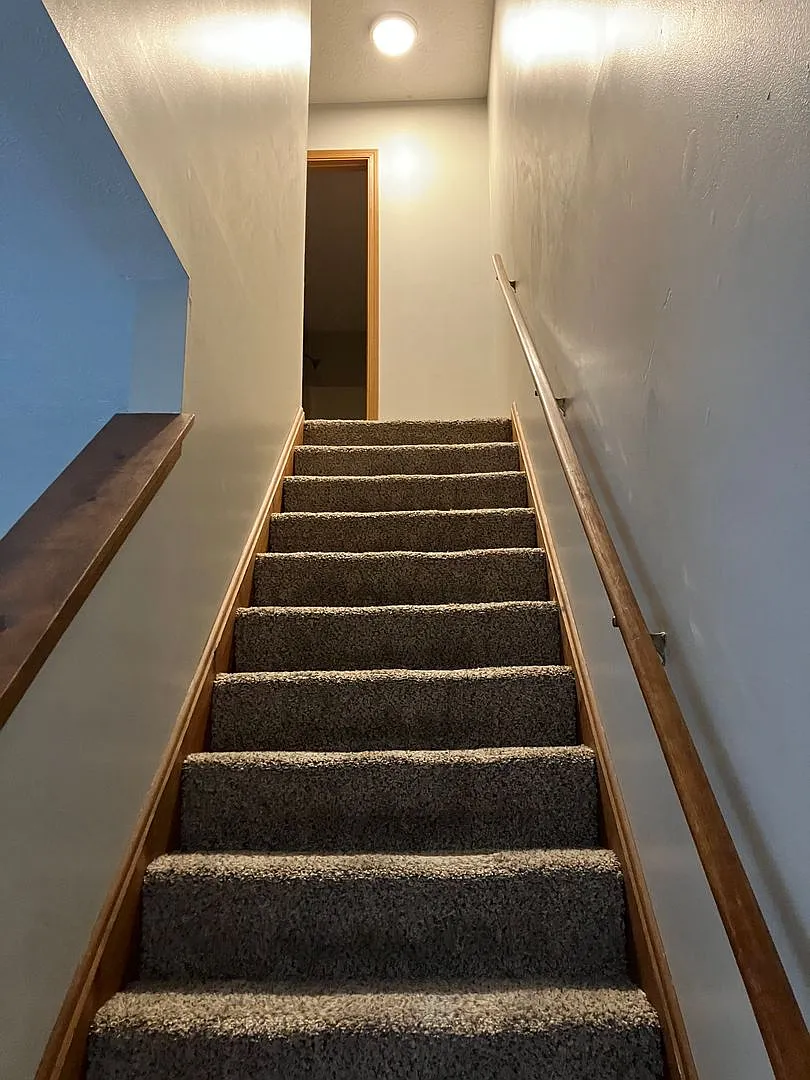 Spacious 2-Bedroom Living in a Quiet Community! — Photo 1