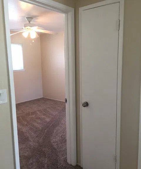 Middlefield Apartments — Photo 3