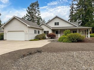 261 Taylor Blvd, Sequim, WA 98382