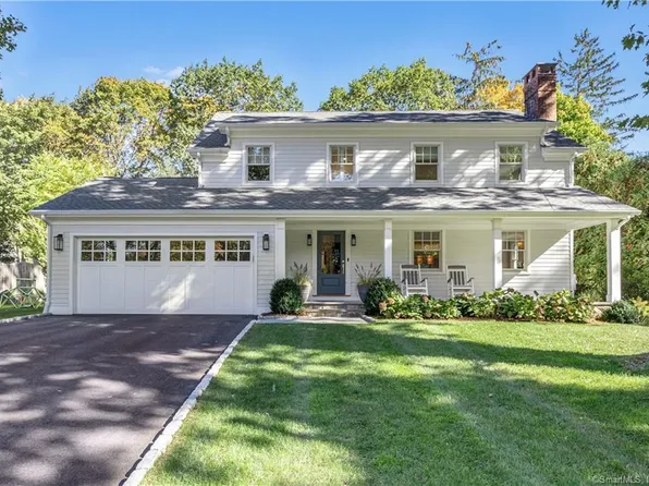8 Edelweiss Lane, Darien, CT 06820