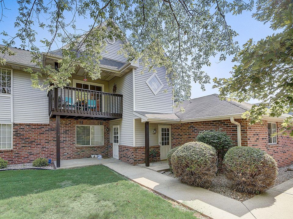 1st image of 170 W Aspen Ct