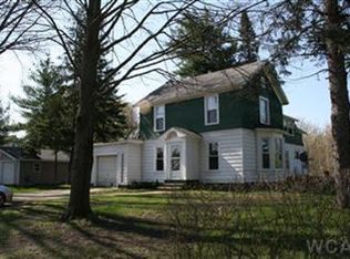 21305 Elm Ave, Reed City, MI 49677