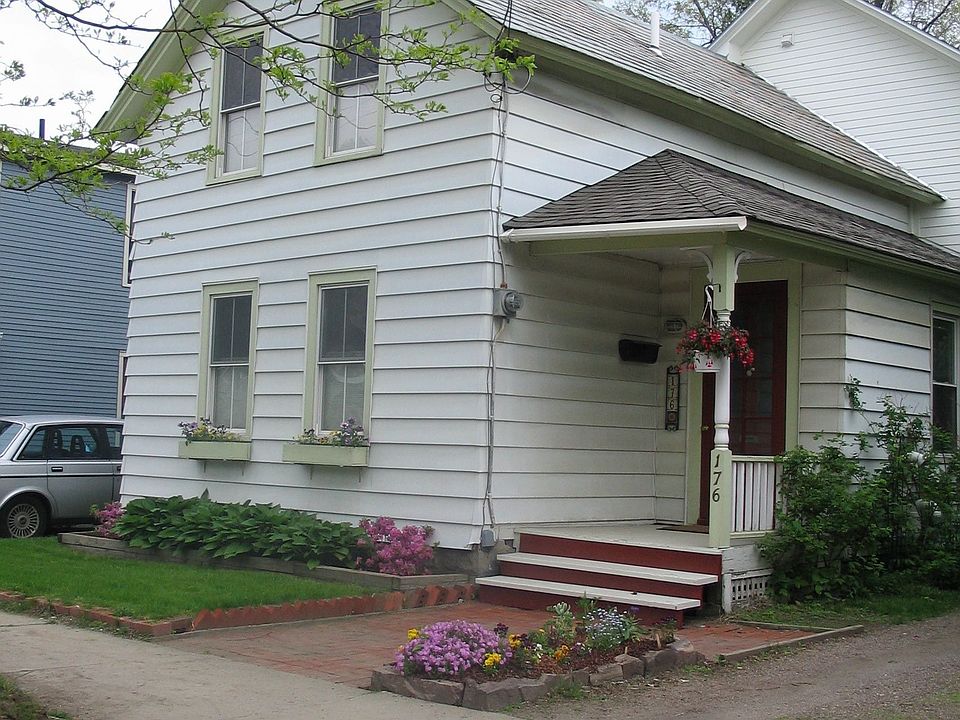 176 N Union St