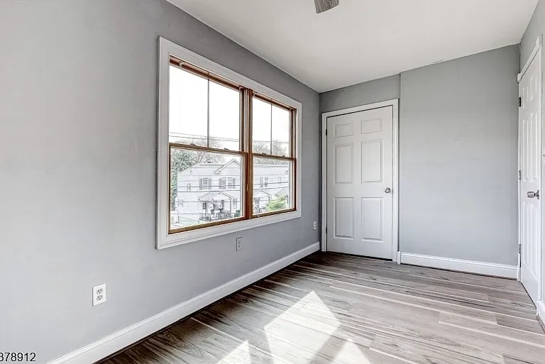 101 Carlton Ave — Photo 17