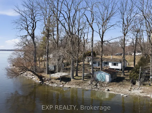 32 Quinte View Rd, Greater Napanee, ON K0H 1G0