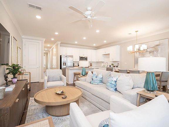 4th image of 1852 Reserve Loop