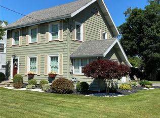 37 Clinton St, Batavia, NY 14020