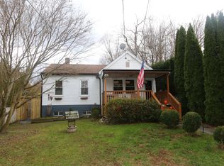 330 Forest Rd, Mahopac, NY 10541