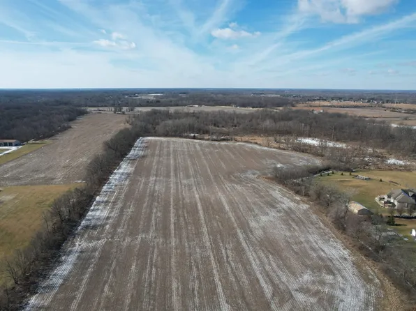 18303 Tonkel Rd, Auburn, IN 46706