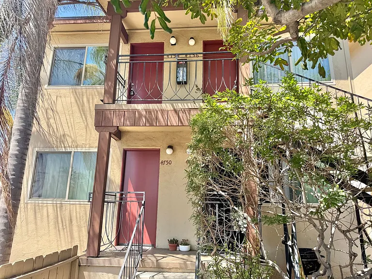 4750-4772 Thorn Street — Photo 14