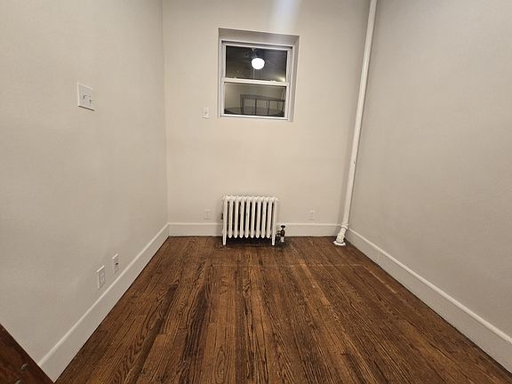 3rd image of 53 W 90th St APT 5