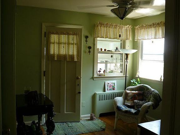 2nd image of 37 Holland Ave