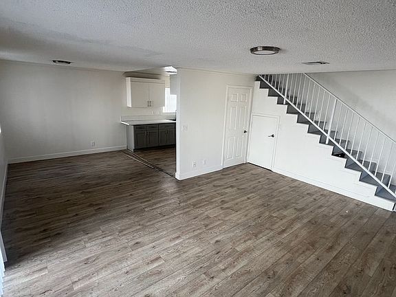 3rd image of 14121 Friar St APT 104