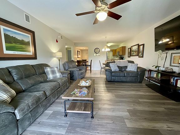 3rd image of 205 Ogle Dr #621
