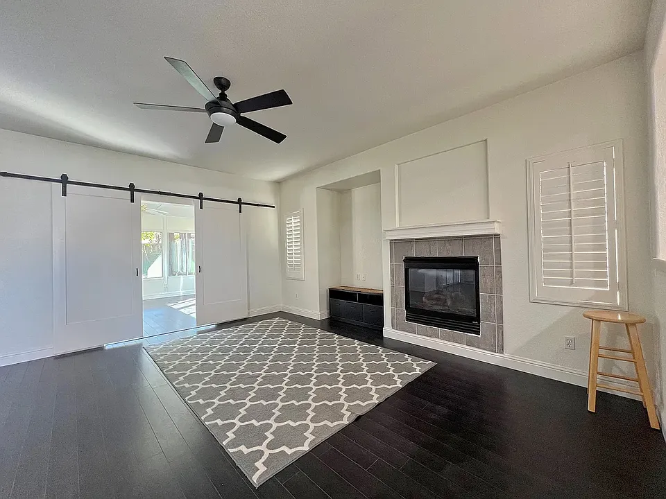 9628 Fetlock Way