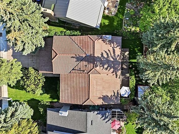 4th image of 149 W Edgehill Dr NW