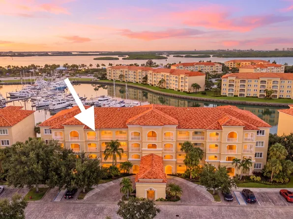 16 Harbour Isle Drive W #302, Fort Pierce, FL 34949