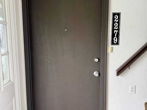 2nd image of 2279 Highland Hill Dr #H