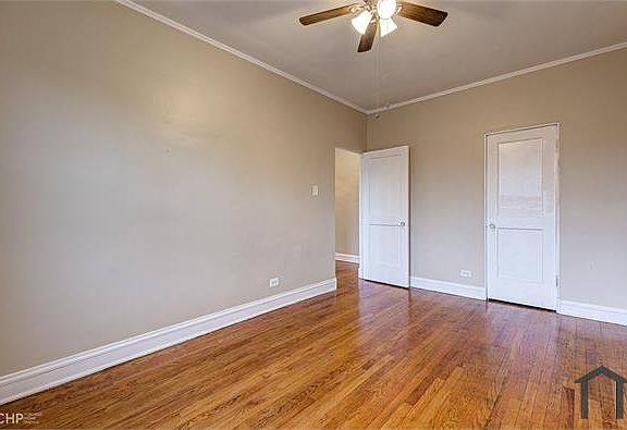4th image of 8056 S Hermitage Ave APT 2