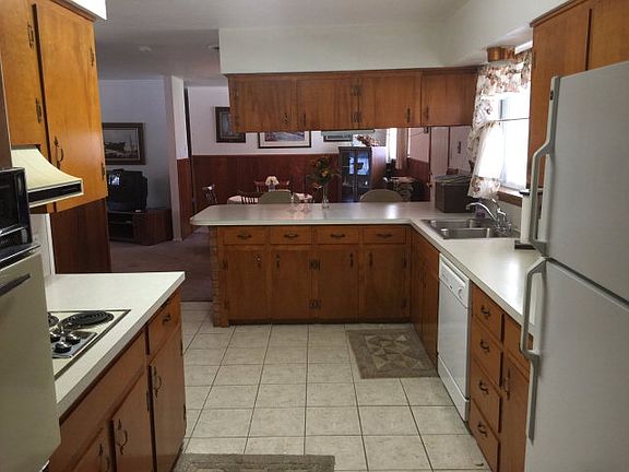 3rd image of 2217 Cimmaron Dr