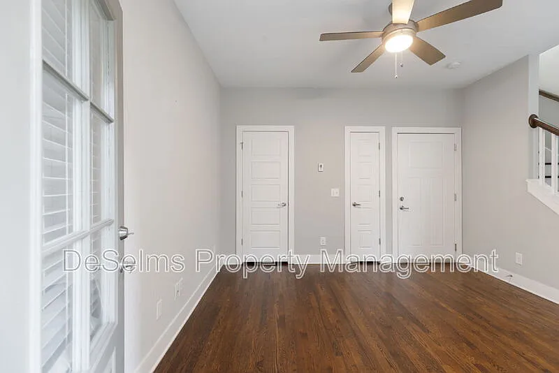 2 bed, 2.5 bath, 1572 sqft, $2,750 — Photo 4