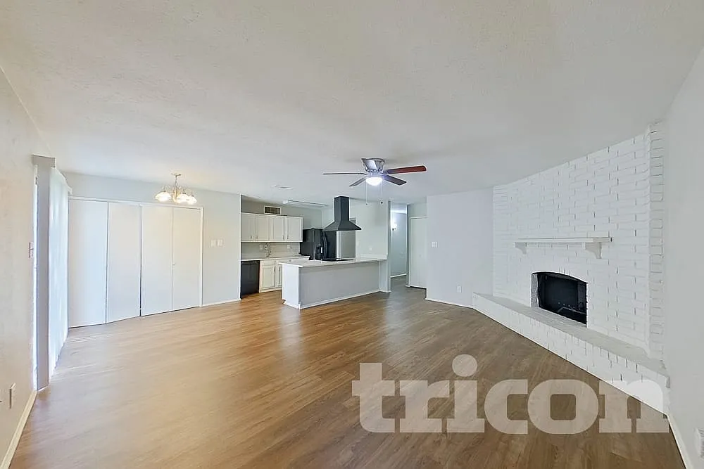 10022 Deer Hollow Drive Dallas TX — Photo 3