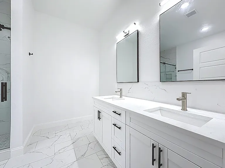 8912 Hogan Rd — Photo 4