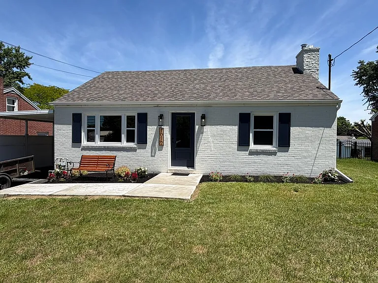 1012 State Dr — Photo 1