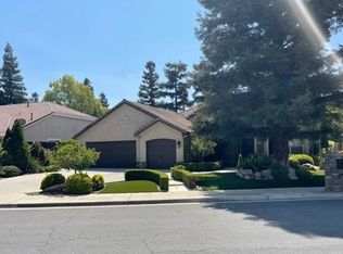 5469 W Bluff Ave, Fresno, CA 93722