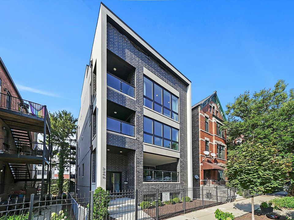 1st image of 2240 W Medill Ave #3