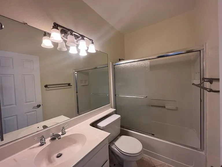 555 Maine Ave #223 — Photo 9