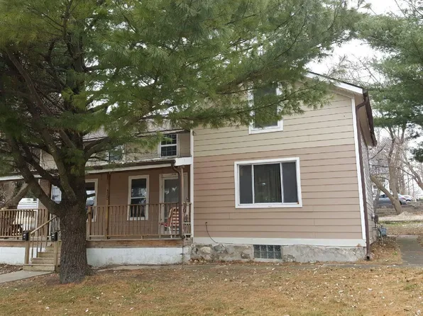320 Union St, Hartford, WI 53027