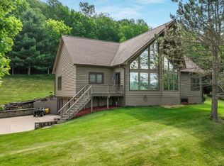 N7130 50th St, Elmwood, WI 54740