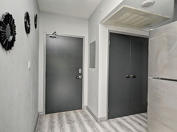 5th image of 275F Larch St #310