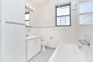 Rented by Living New York
