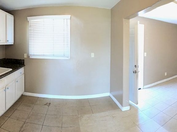 3rd image of 12231 221st St