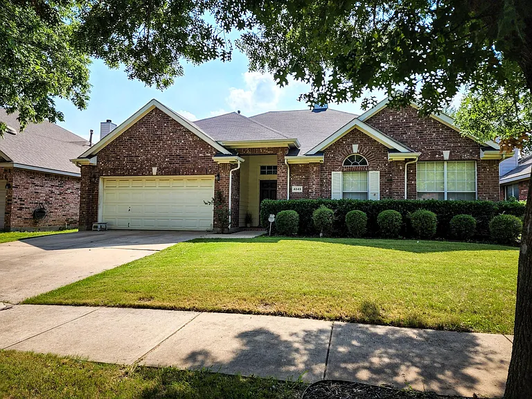 4849 Gloucester Dr — Photo 28