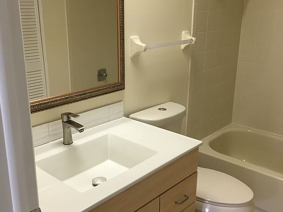 5th image of 40 W Orange St APT 101