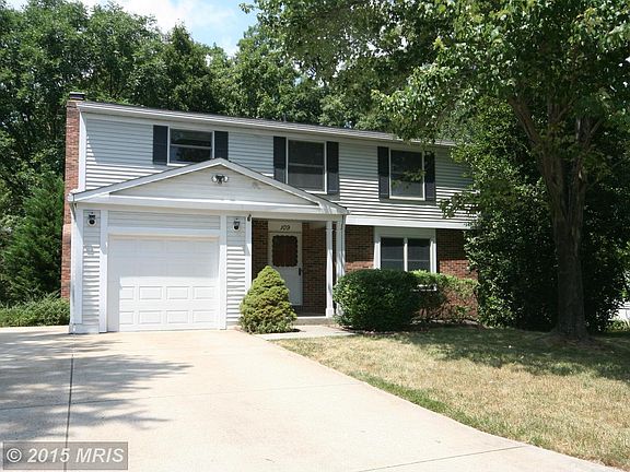 2nd image of 109 S Dickenson Ave