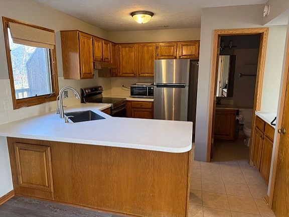 4th image of 3720 Gayle Ave