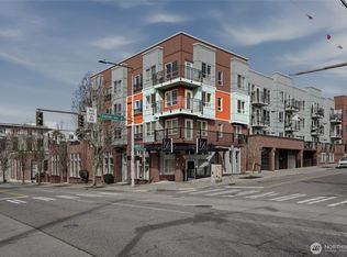 424 N 85th St APT 317, Seattle, WA 98103