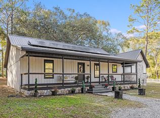 201 Shell Dr, Crestview, FL 32536